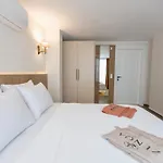 Zenoa * Alacati